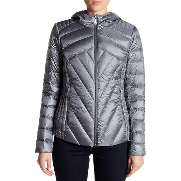 BCBGeneration Ultra Lightweight Packable Down Jacket - Silver/Grey - Picture 14 of 14